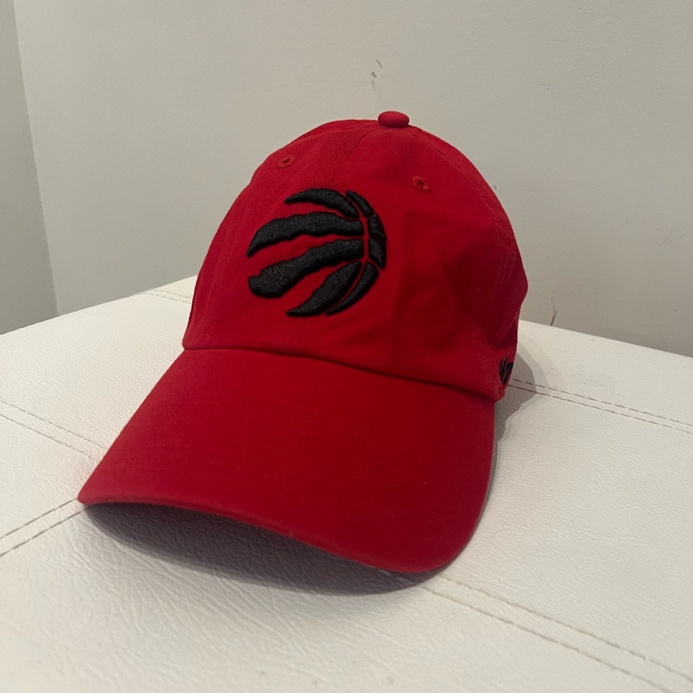 Toronto Raptors Red and Black Dad - Picture 1 of 3